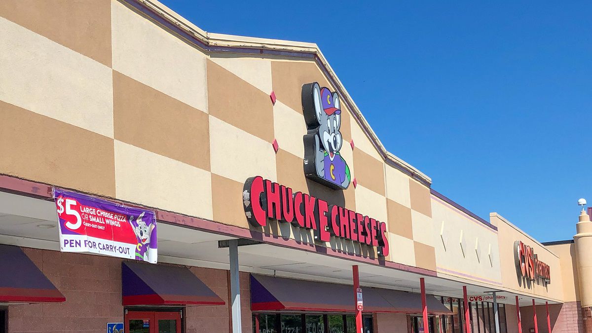 chuck e cheese