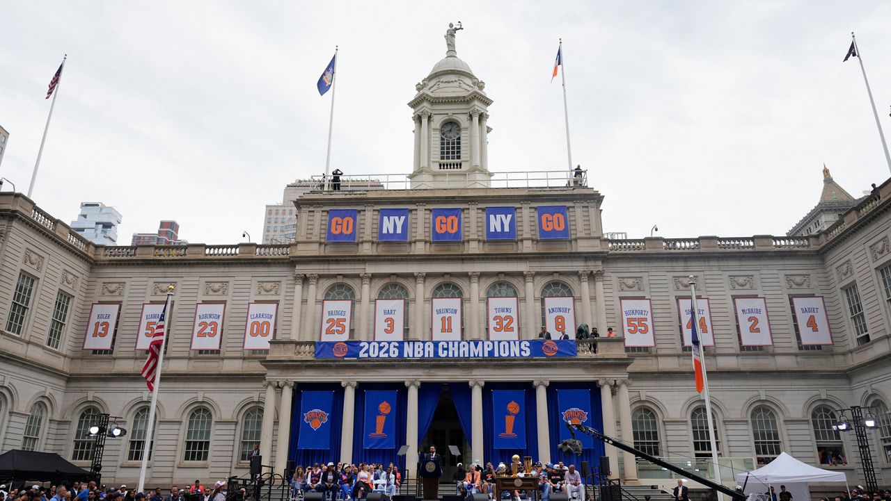 Full Episode: Mayor Mamdani gives Knicks keys to the city to celebrate historic championship