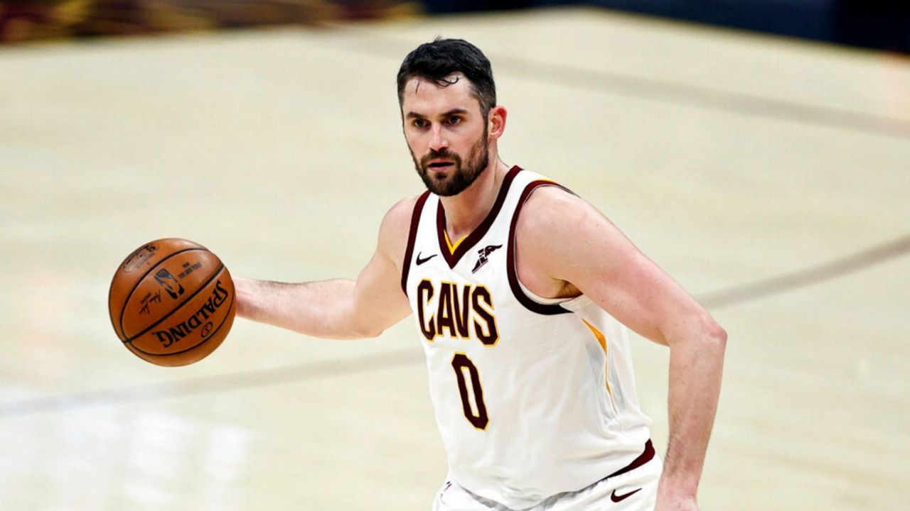 Kevin Love and Durant commit to Team USA