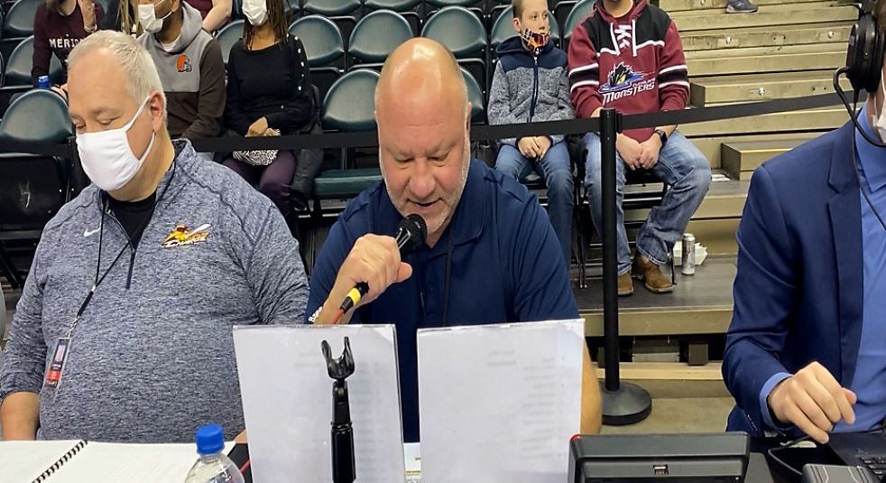 the-announcer-who-cheers-cleveland-charge-fans