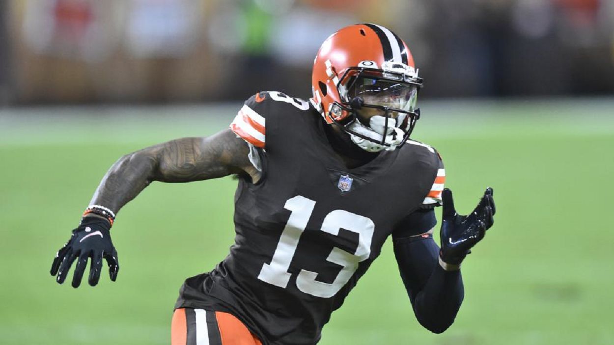 AP source: Browns, Beckham finalize terms for his release