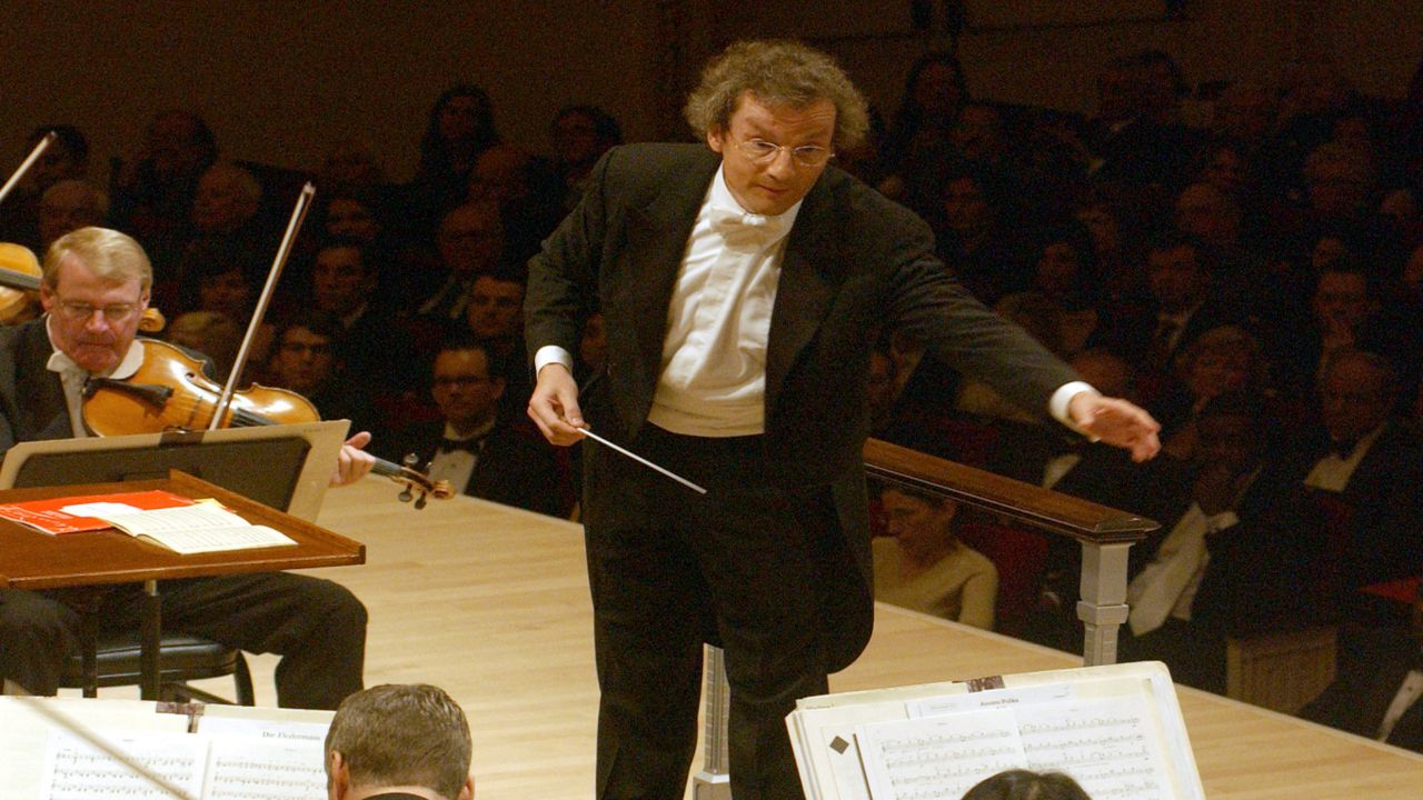 Conductor Franz Welser-Most leads the Cleveland Orchestra as The Cleveland Orchestra Opening Night Gala at Carnegie Hall's 116th season Wednesday, Oct. 4, 2006, at Carnegie Hall in New York.