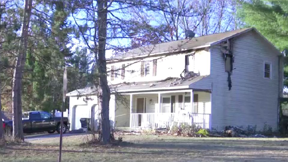 One dead after Clifton Park house fire