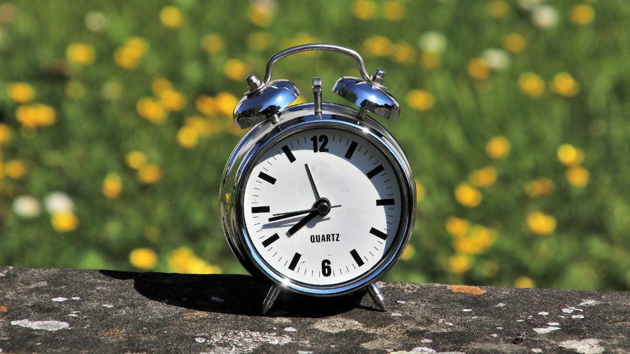 Daylight Savings Time starts Sunday; it could be the last time clocks change  – The Carroll Times