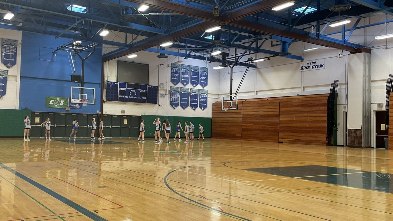 Cicero-North Syracuse will play in old school basketball gym with