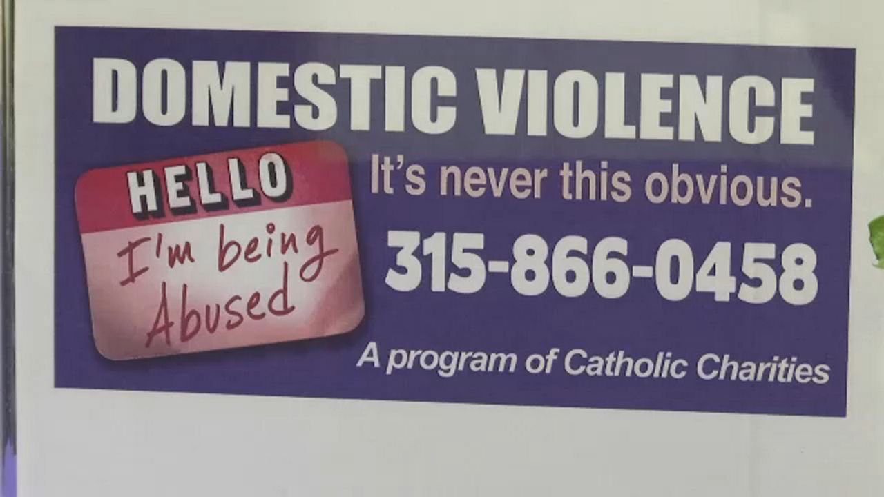 Domestic_violence_sign_031020