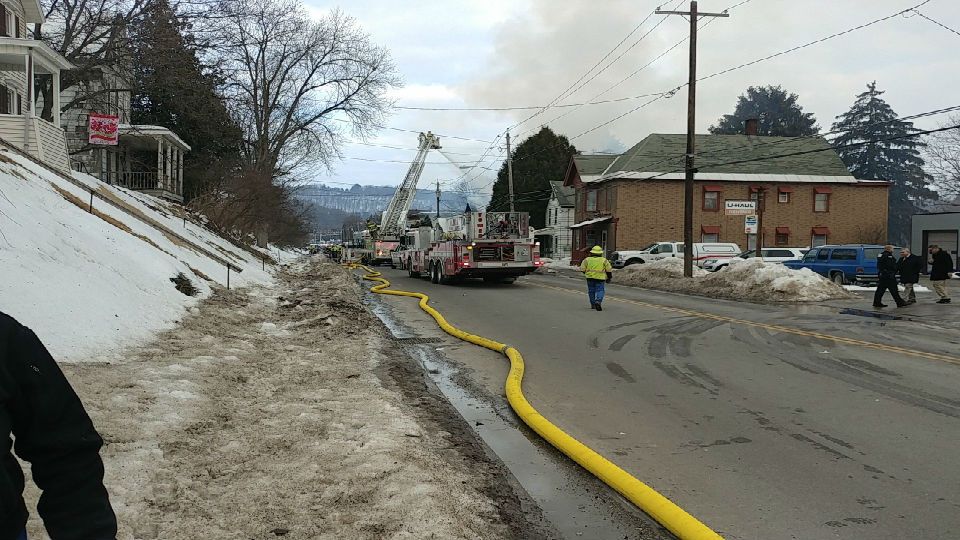 Explosion destroys three homes in Little Falls