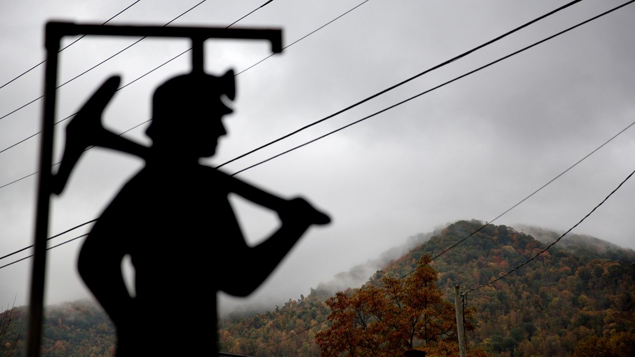 How common are coal industry deaths in Kentucky? 