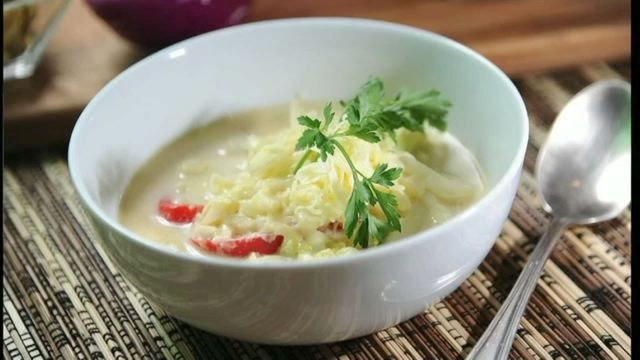 Cómo preparar crema de elote, papa y brócoli con queso