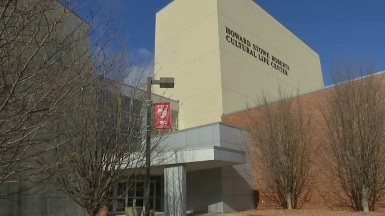 Finger Lakes Colleges Decide Whether to Require Vaccinations