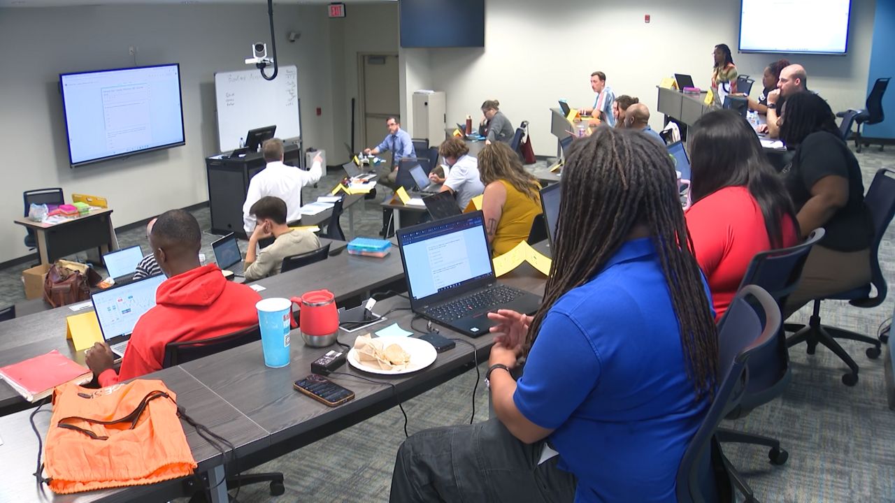 New UNC system-wide AI course available at all colleges in the state