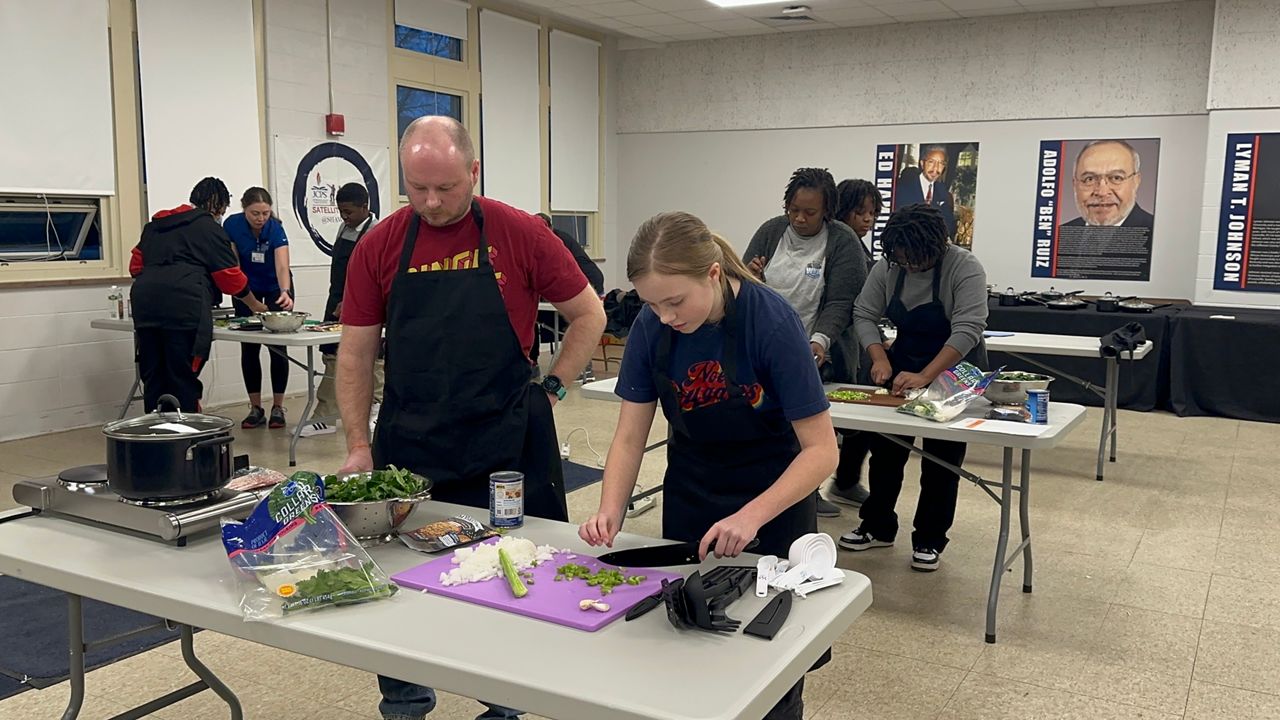 Louisville students learn cooking skills