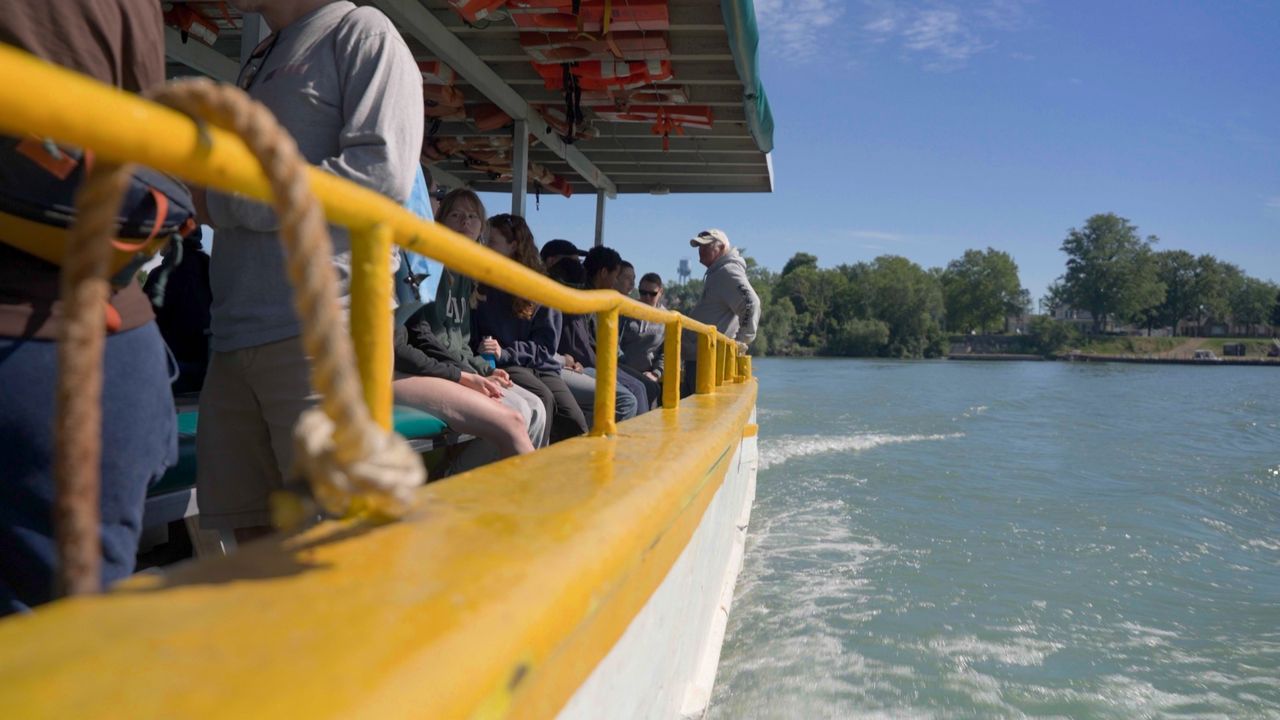 'It's like a beautiful lightbulb goes off': Freshwater Institute provides interactive learning