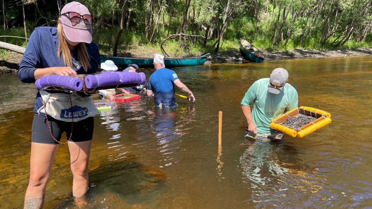 Search the Peace River in search of age old fossils