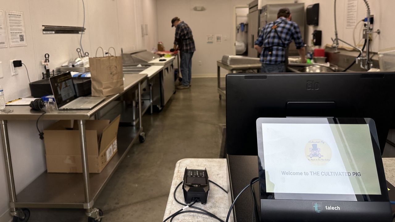 Residency program trains entrepreneurs to open restaurant