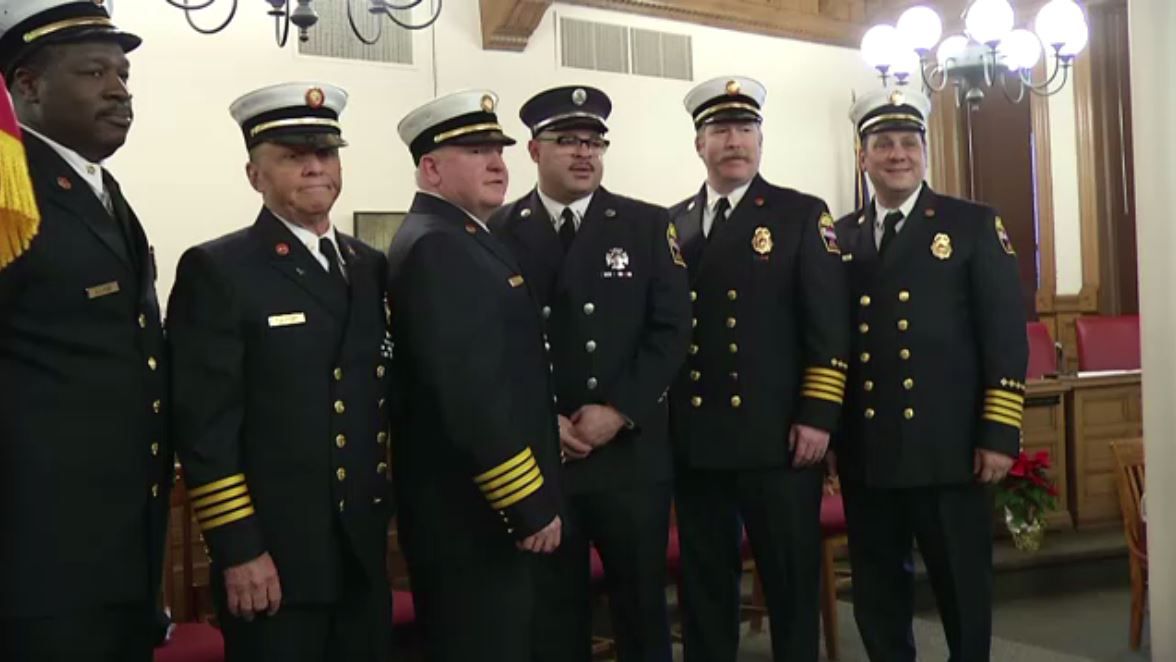 New Syracuse fire chief, deputy sworn in