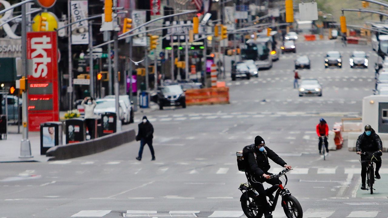 8 New Yorkers dead from traffic accidents in 4 days - Vimarsana News