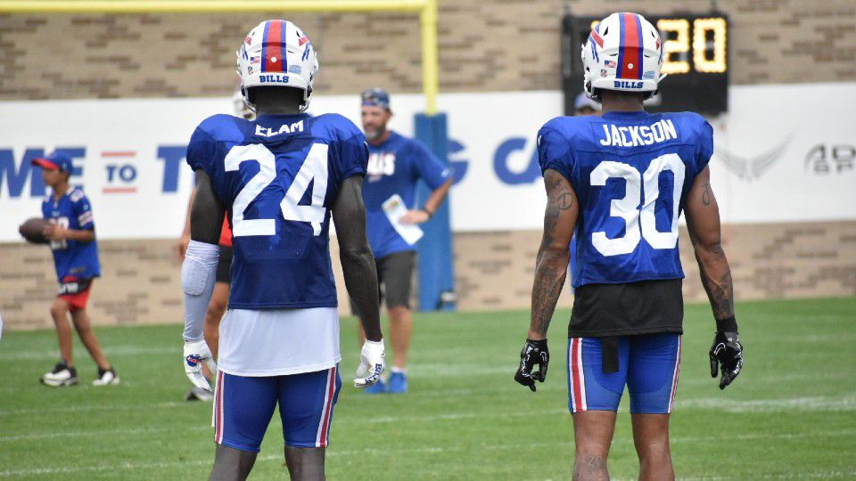 MLB Terrel Bernard, CB Christian Benford to start for Bills in