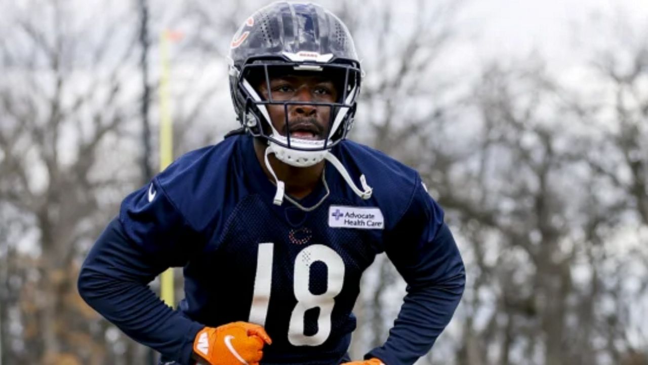 Bears' David Moore arrested for edibles, unlawful weapons in Texas