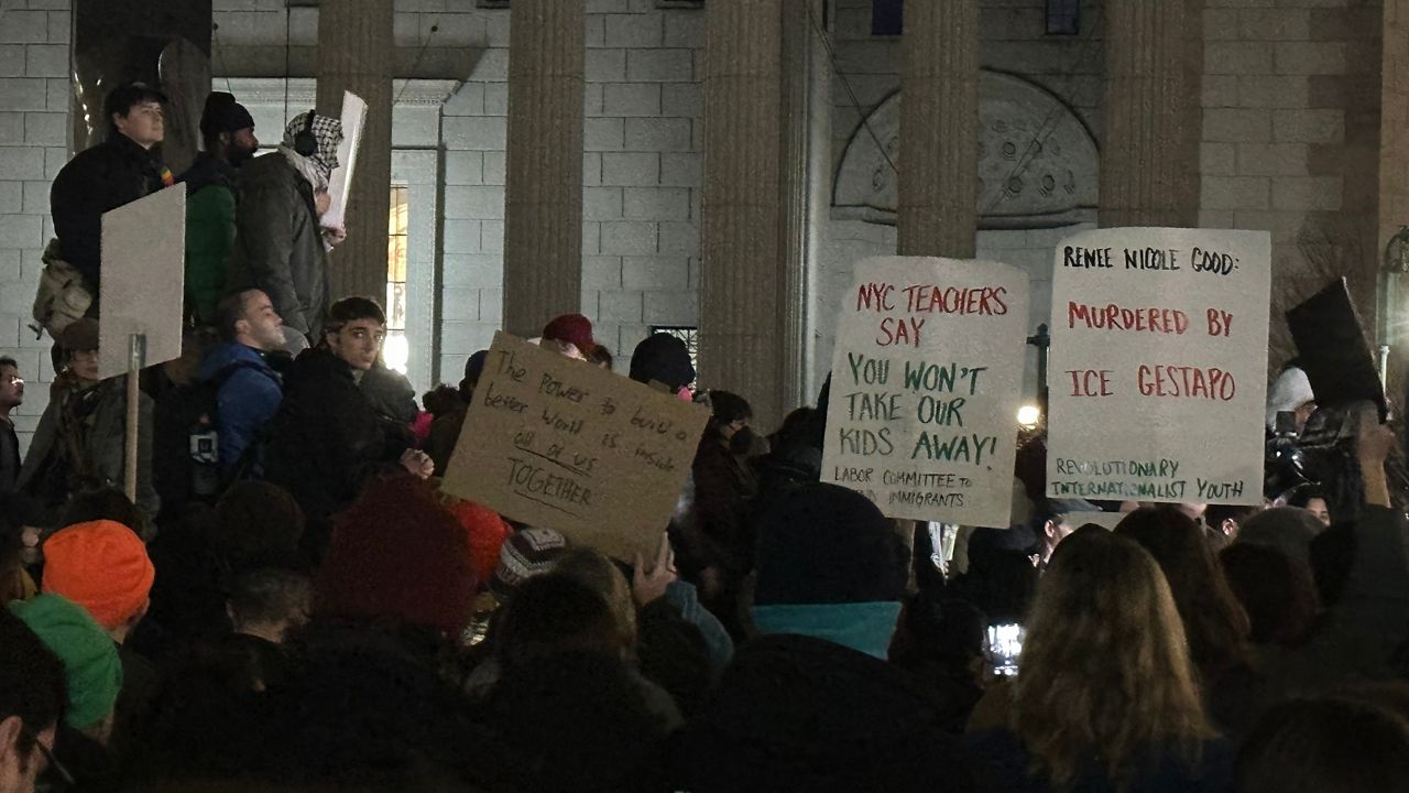 NYC protests grow after Minneapolis woman killed by ICE agent