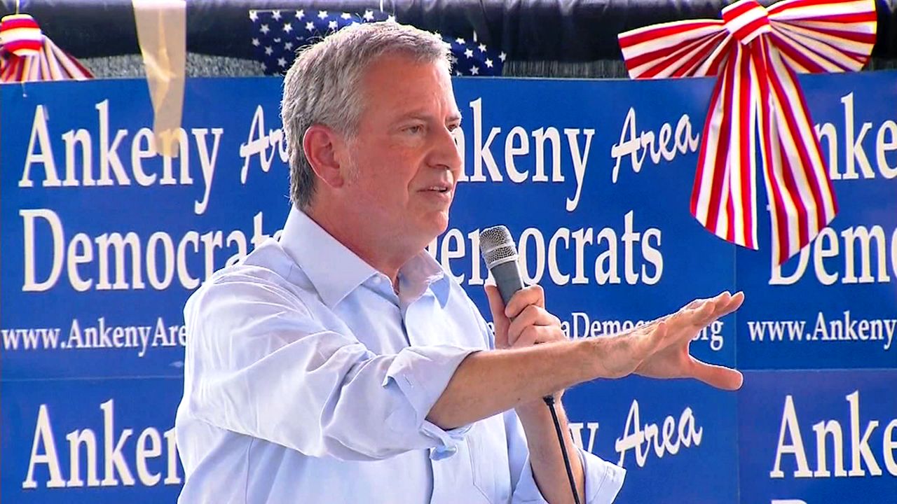 De Blasio.
