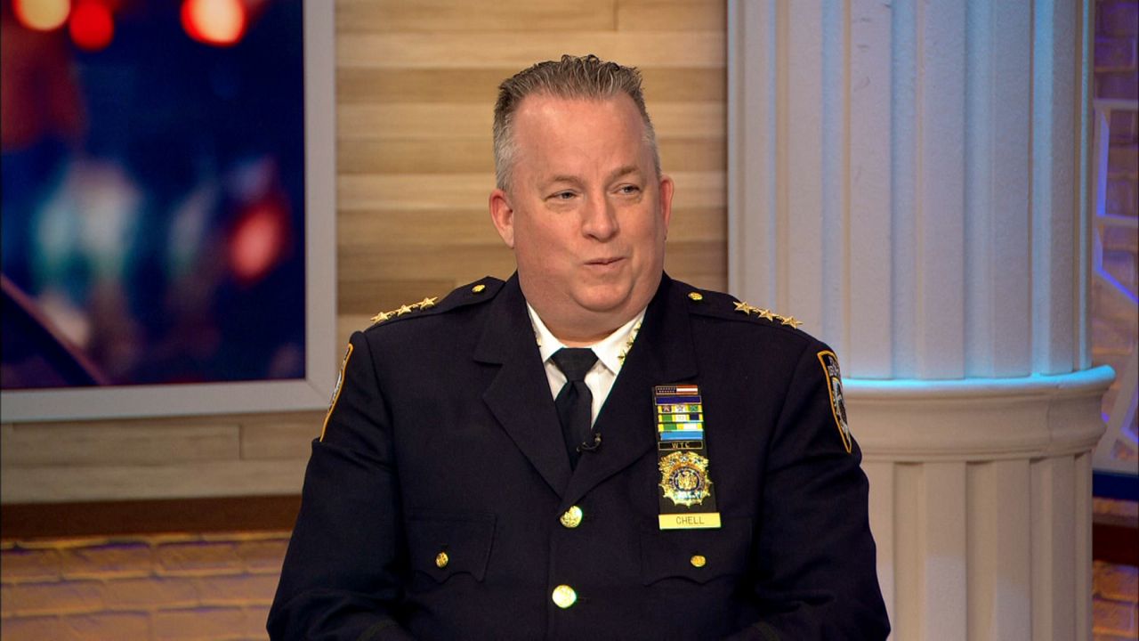 NYPD chief of patrol discusses youth crime, smoke shops