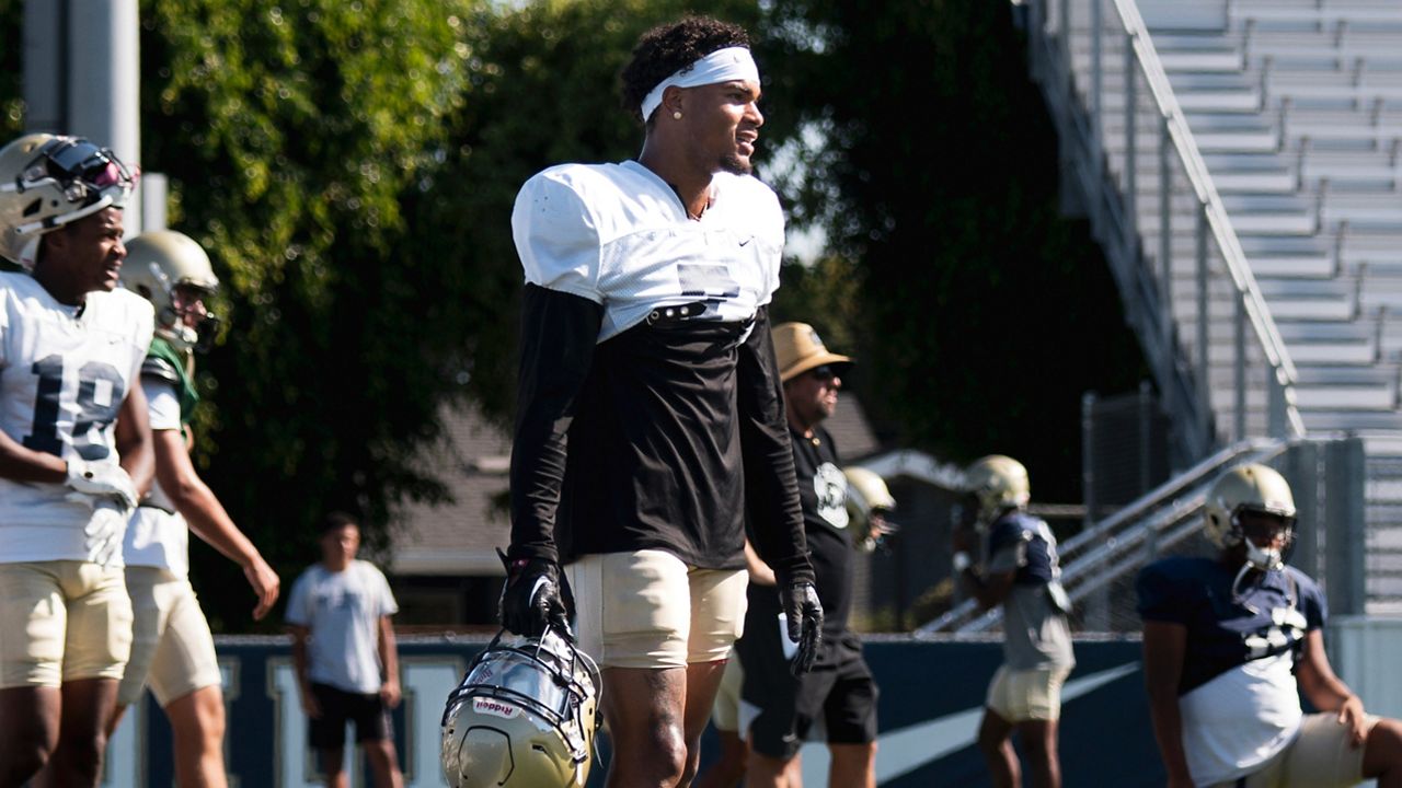 Bosco WR Deandre Moore Jr. will suit up for the first time against Mater Dei.