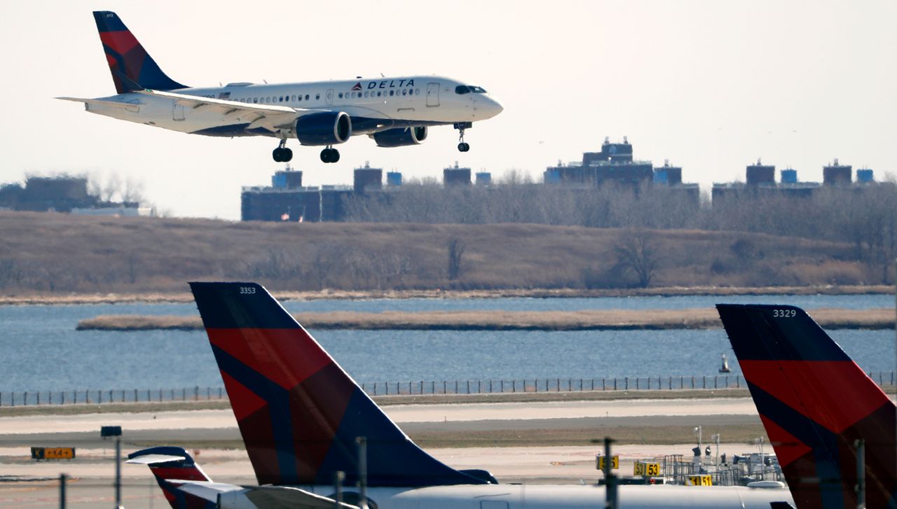 Delta boarding process coronavirus