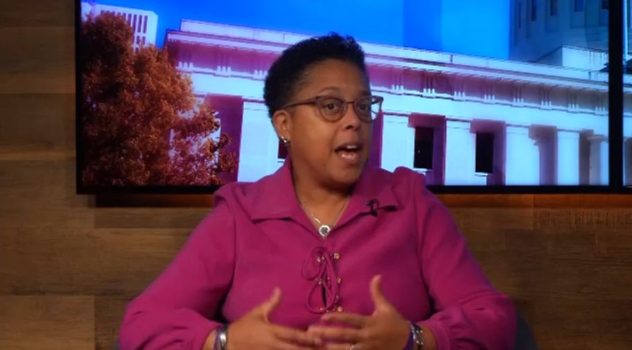 Deneen Day Shares Her Personal Experience with Alzheimers