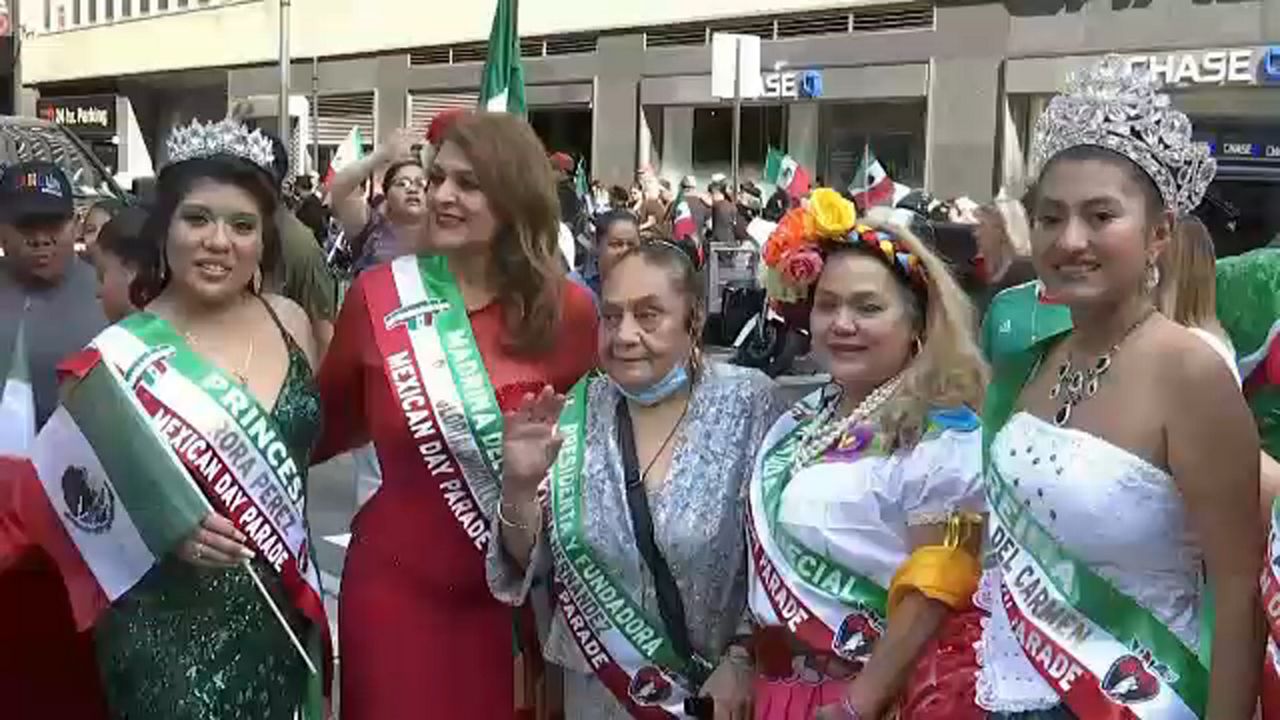 El desfile mexicano regresa con todo su esplendor