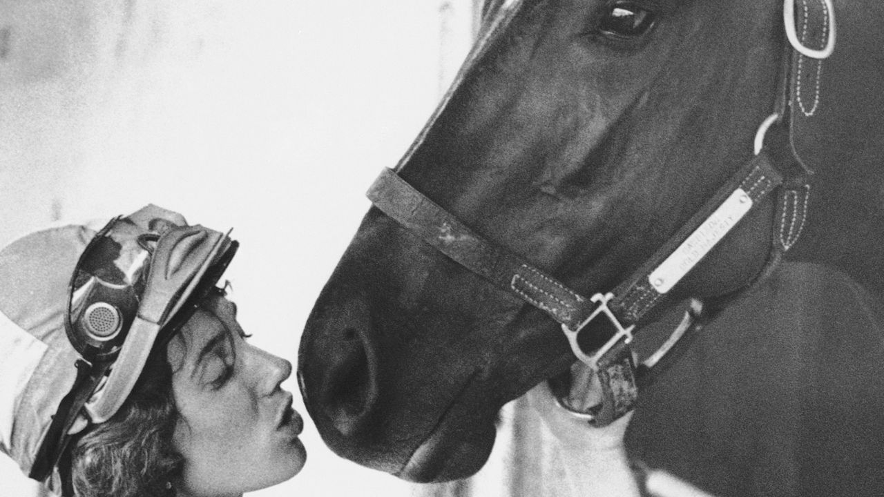 Crump was first woman to ride in Kentucky Derby