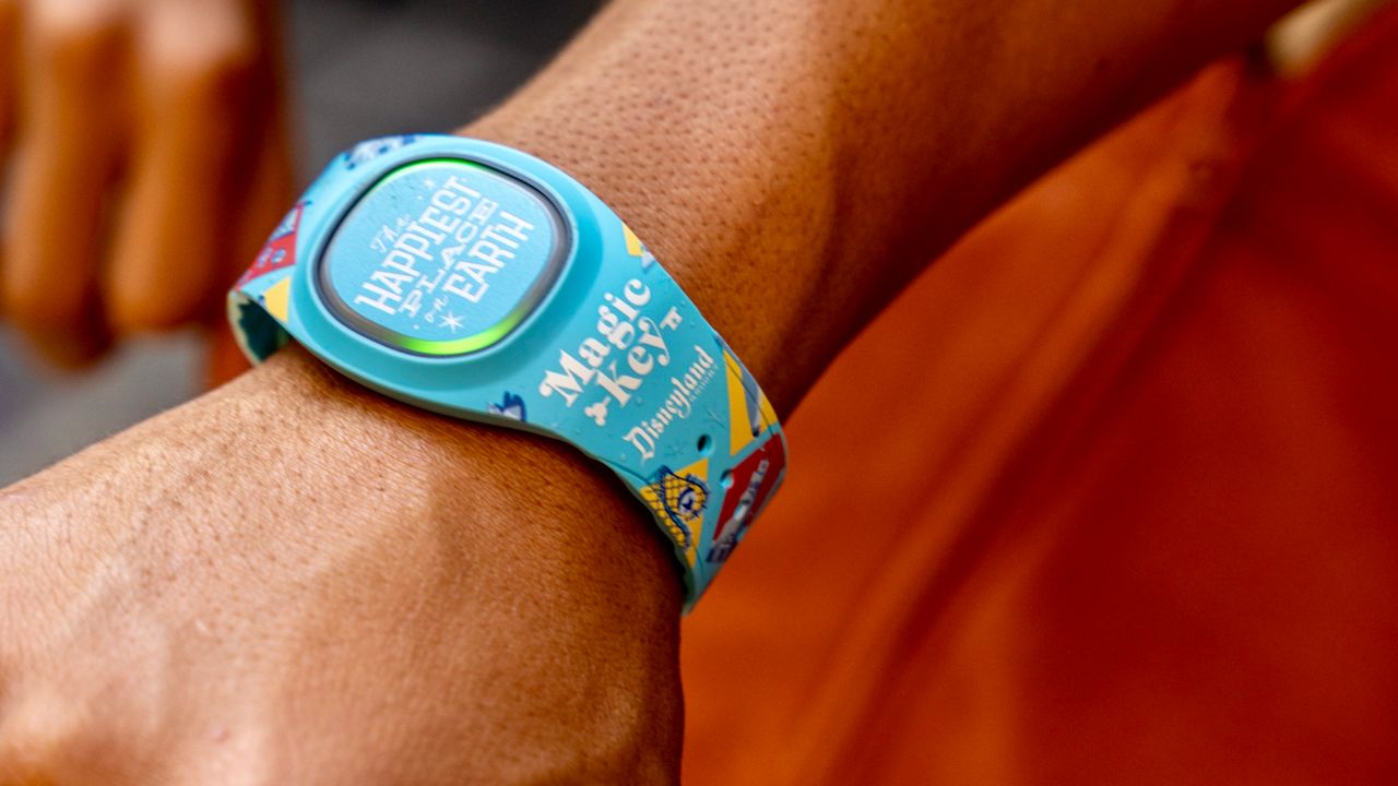 Walt Disney World Introduces Interactive MagicBand+