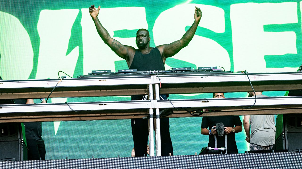 Shaquille O'Neal aka DJ Diesel Shaq Talks Performing Pre-Super Bowl – The  Hollywood Reporter