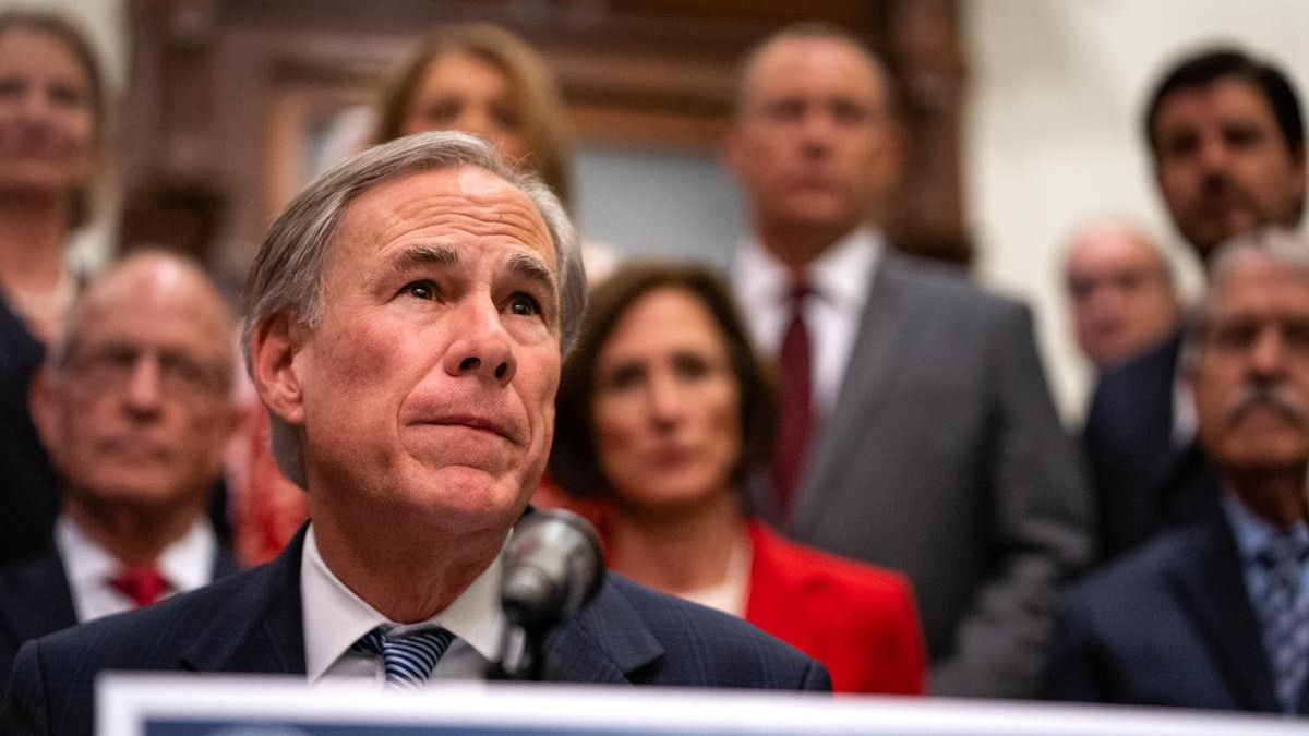 Texas House Democrats Sue Gov. Abbott