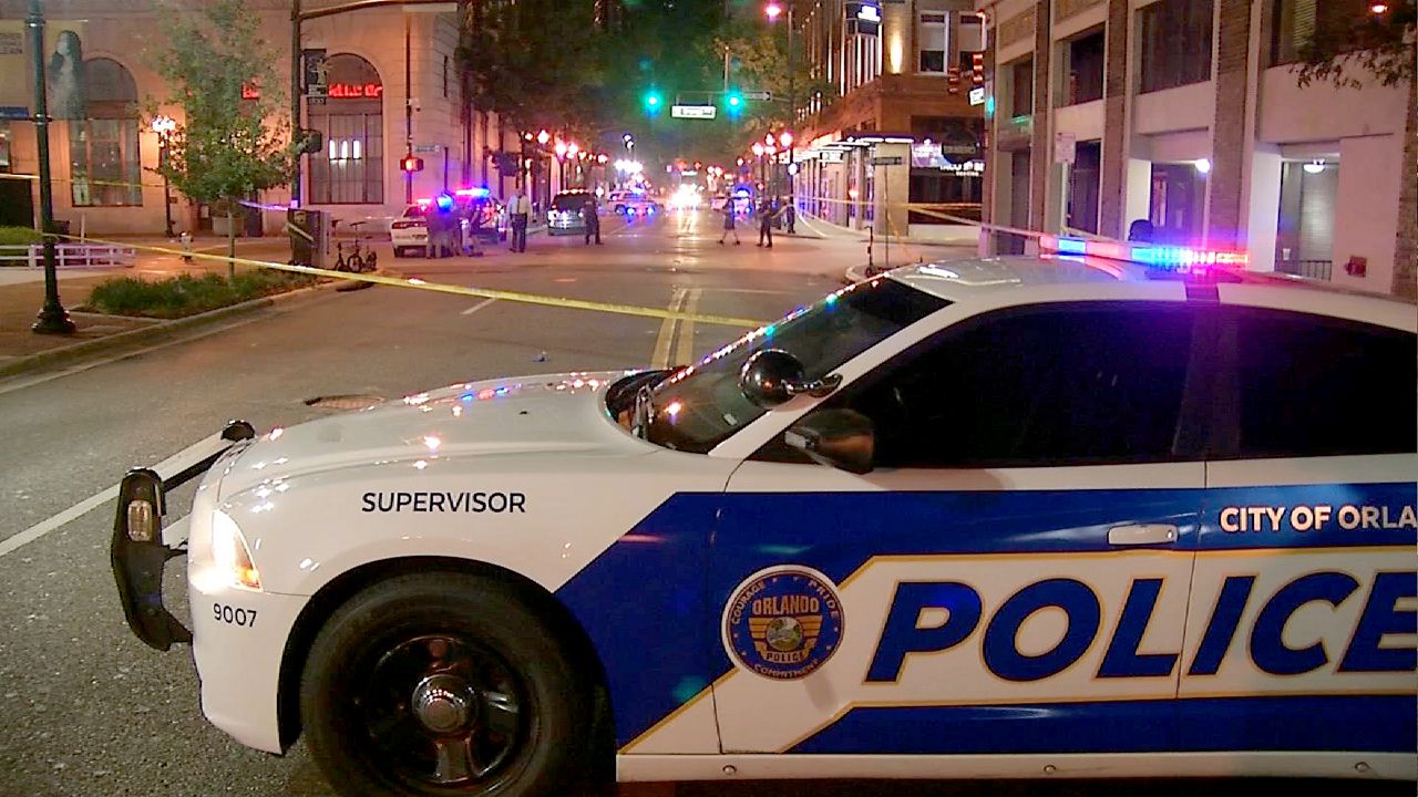 Man found dead in downtown Orlando after reports of gunshots