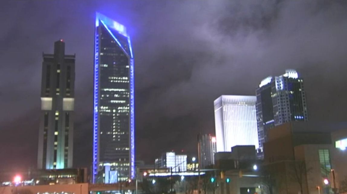 Here's how the Duke Energy building lights are decided