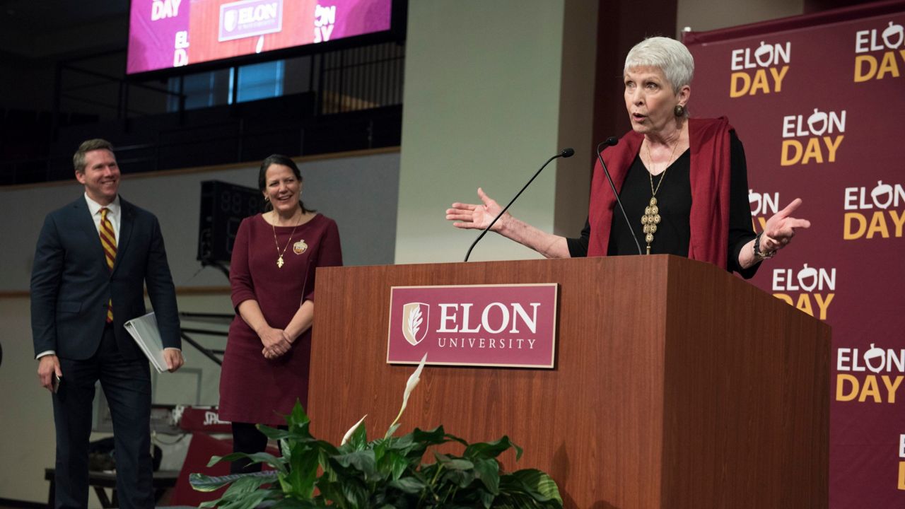 Jeanne Robertson, who parlayed her appearance in the Miss America pageant into a career as a speaker and humorist, has died at the age of 77. (Credit: Elon University | Twitter)