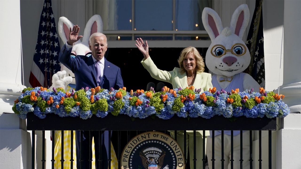 Bidens families to White House for Easter tradition