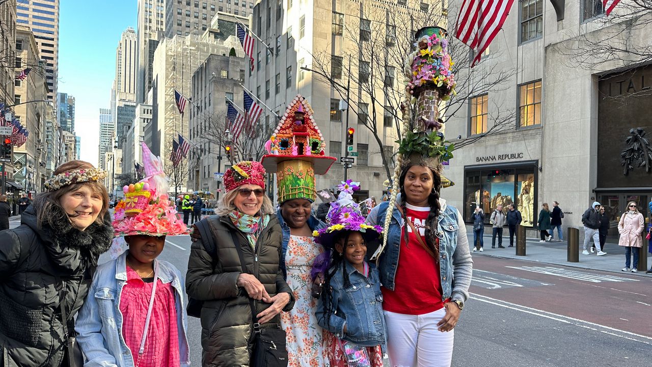 Thousands gather at St. Patrick's Cathedral Easter Sunday