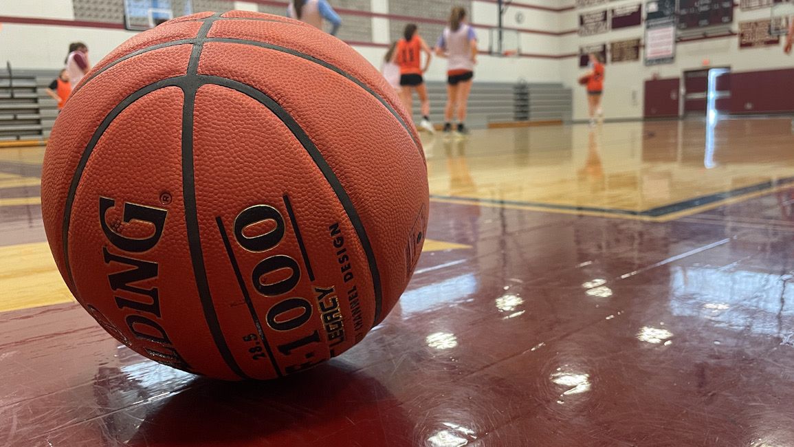 1155px x 650px - Millbury beats Uxbridge in girls basketball