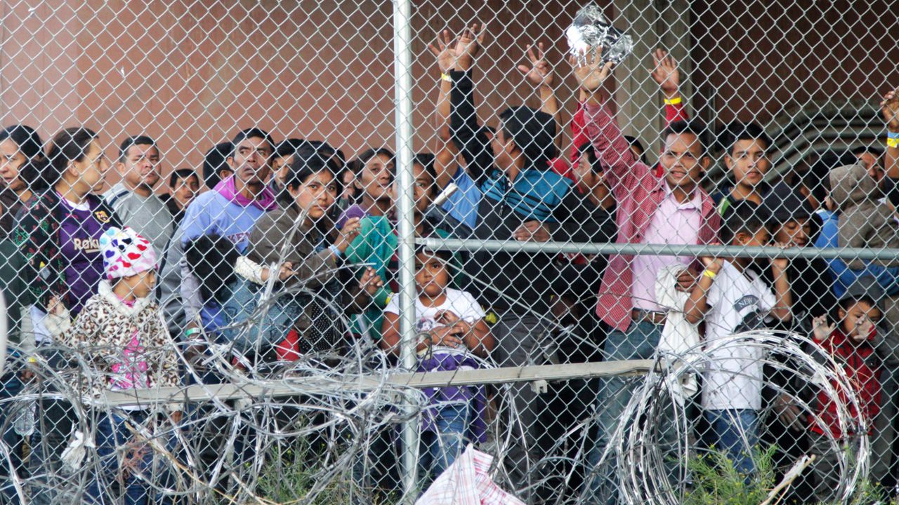 The southern border in El Paso, Texas. (AP) 