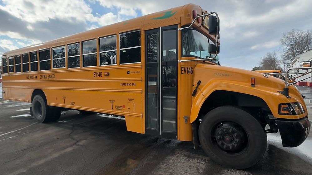 Electric school bus batteries standing up to New York's cold weather