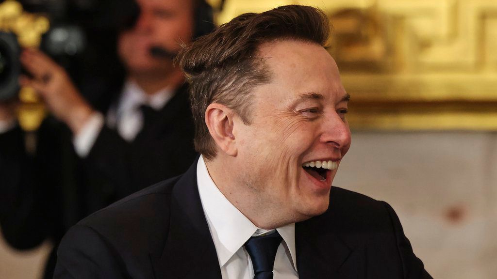 Billionaire Elon Musk pledges to support campaign of Kentucky Congressman Thomas Massie 