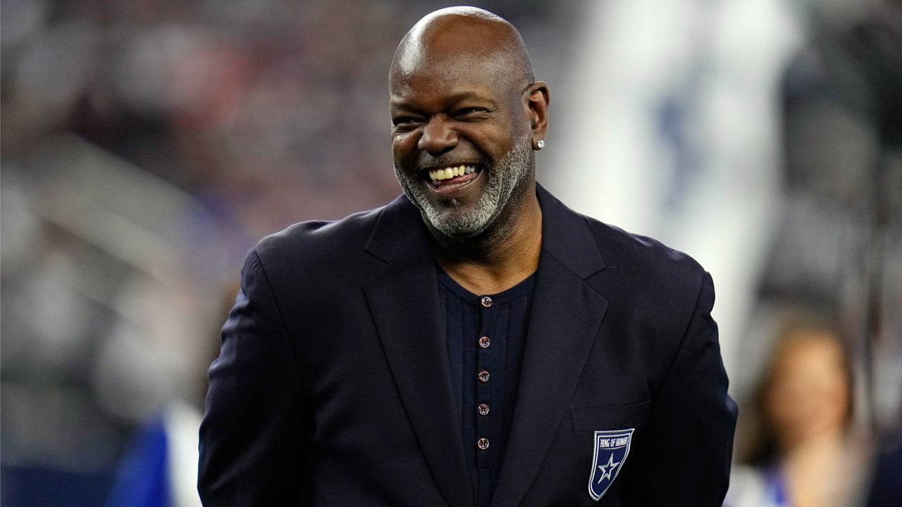 NFL Legend Emmitt Smith Discusses Anti-overdose Campaign