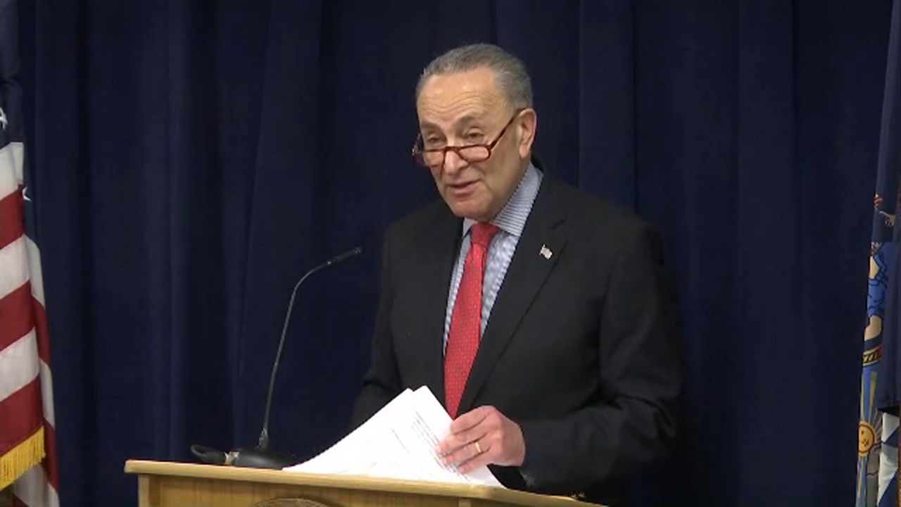 Senador Schumer habla de efectos cierre gobierno en NY