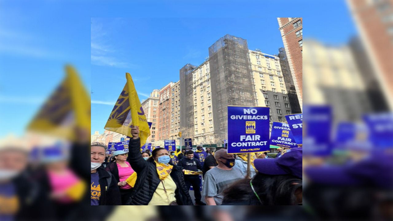 Apartment building workers support strike