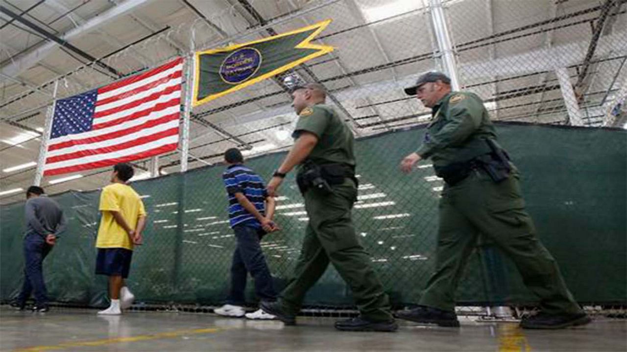 Menores detenidos. Foto: archivo. AP.