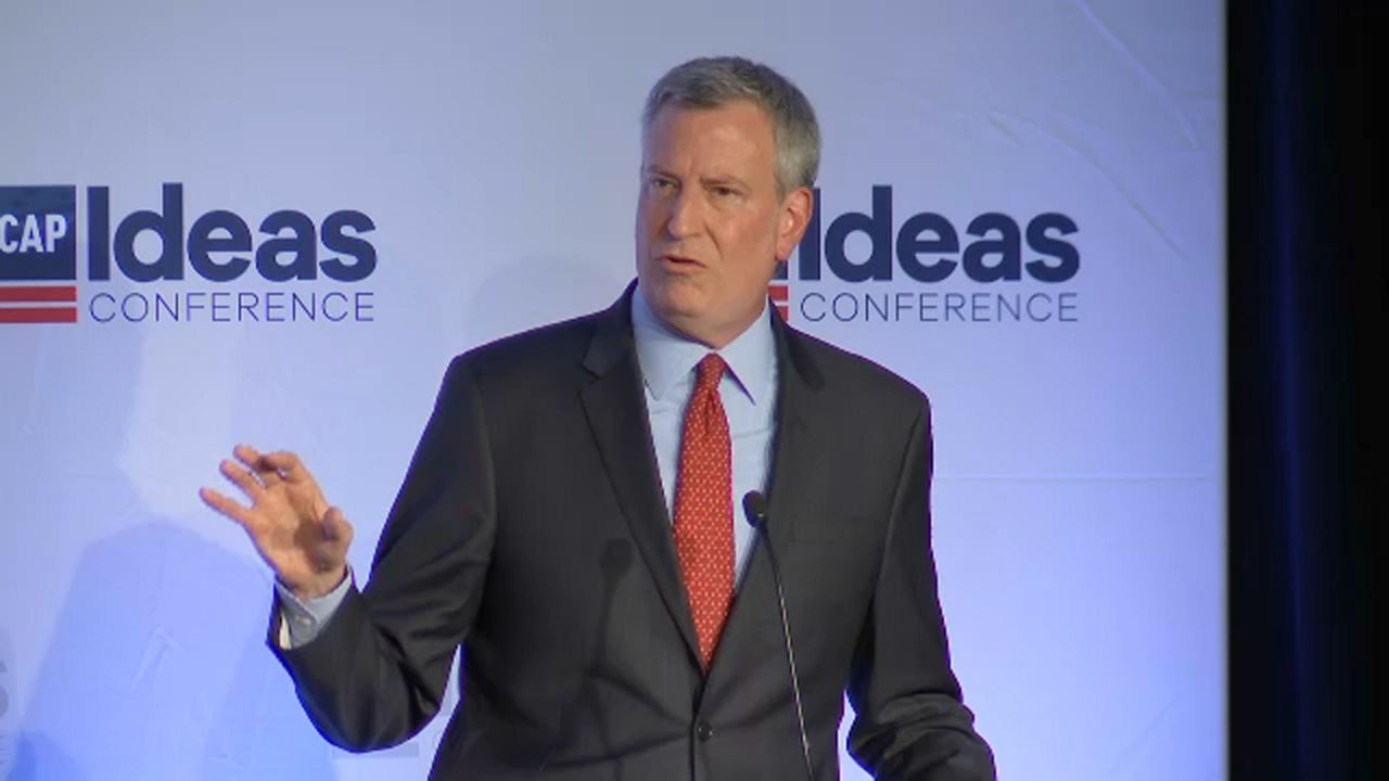 De Blasio.