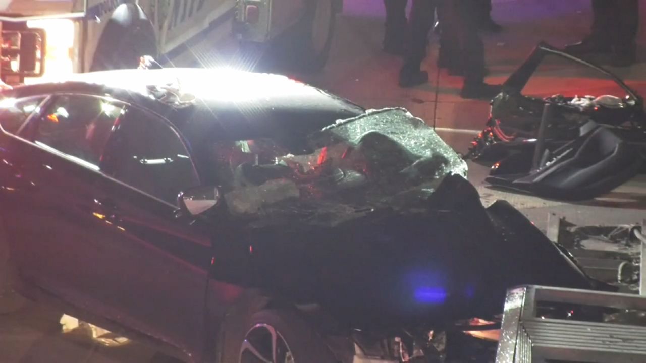 Two dead in spectacular car accident in Manhattan World Today News