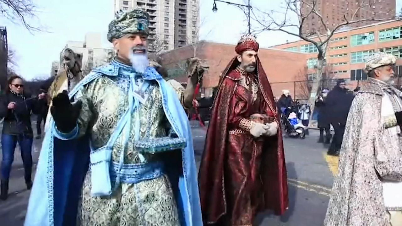 Digitalizan al tradicional Desfile de los Tres Reyes Magos